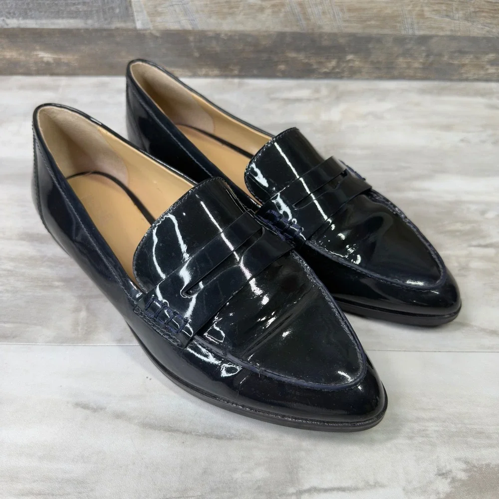 MICHAEL KORS Connor Womens Size 8 Navy Blue Patent Leather Penny Loafers